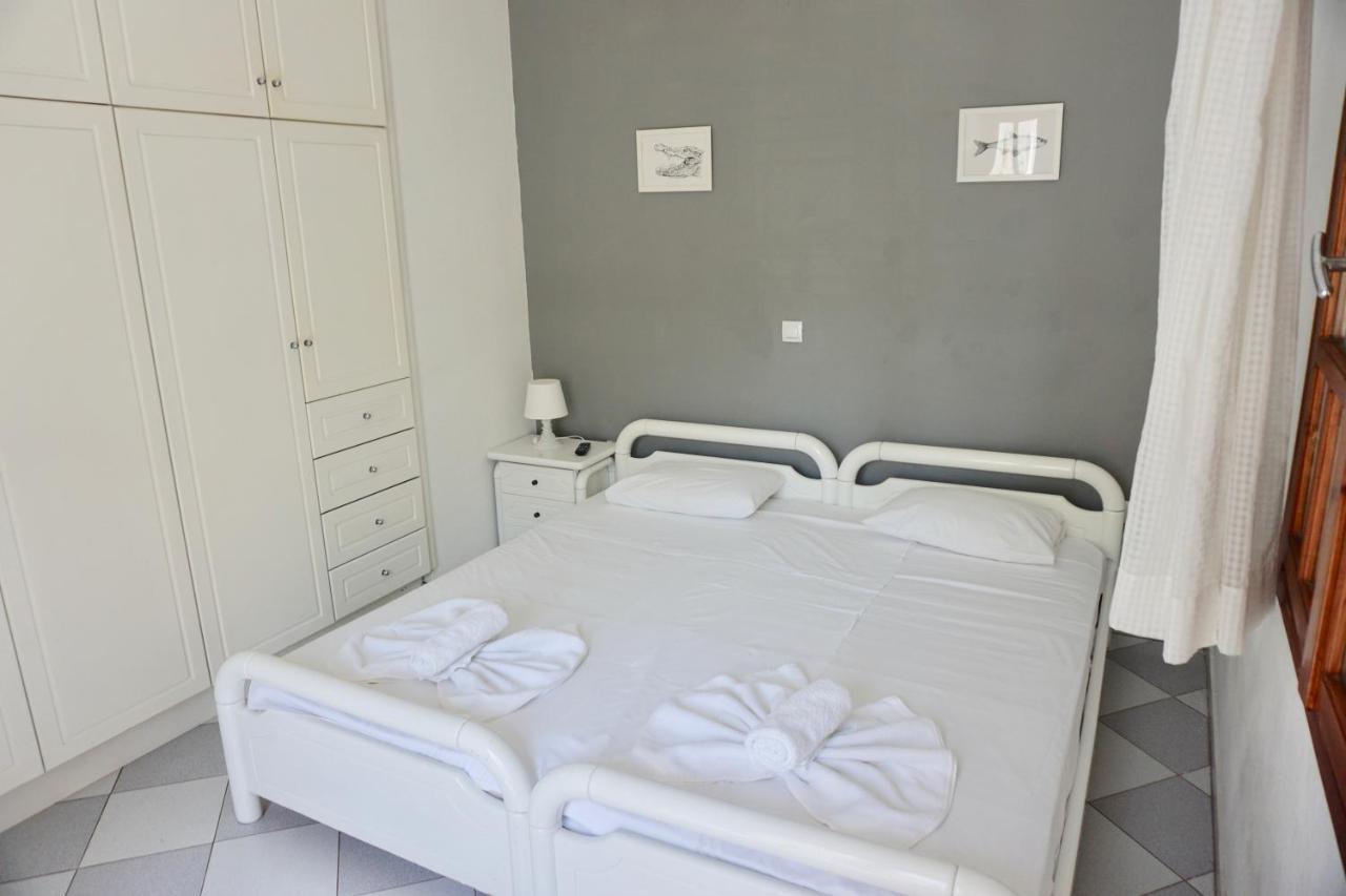 Crete Garden Apartments Agios Nikolaos Exteriör bild